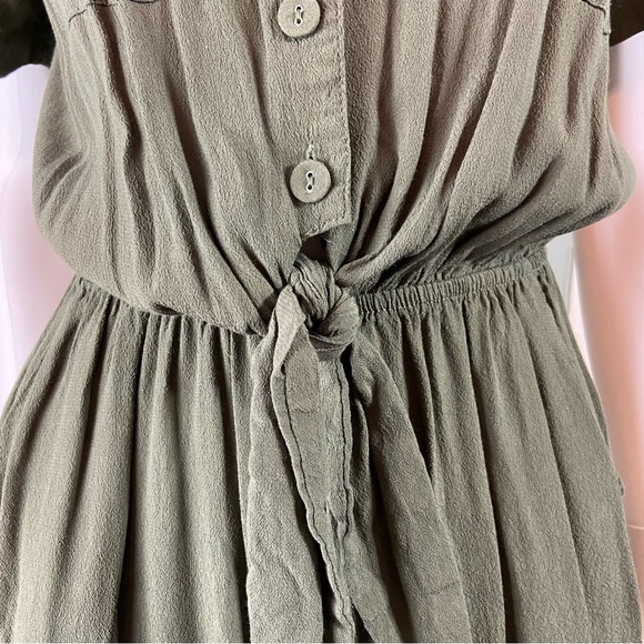 Universal Thread army olive Green Tie rayon Jumpsuit cropped wide leg small - Picture 3 of 11